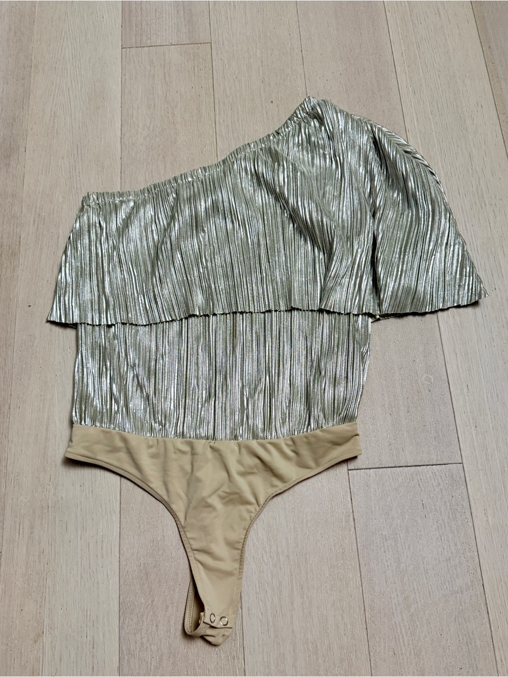 Express x Rachel Zoe: One-Shoulder Metallic Gold Bodysuit - Picture 1 of 4